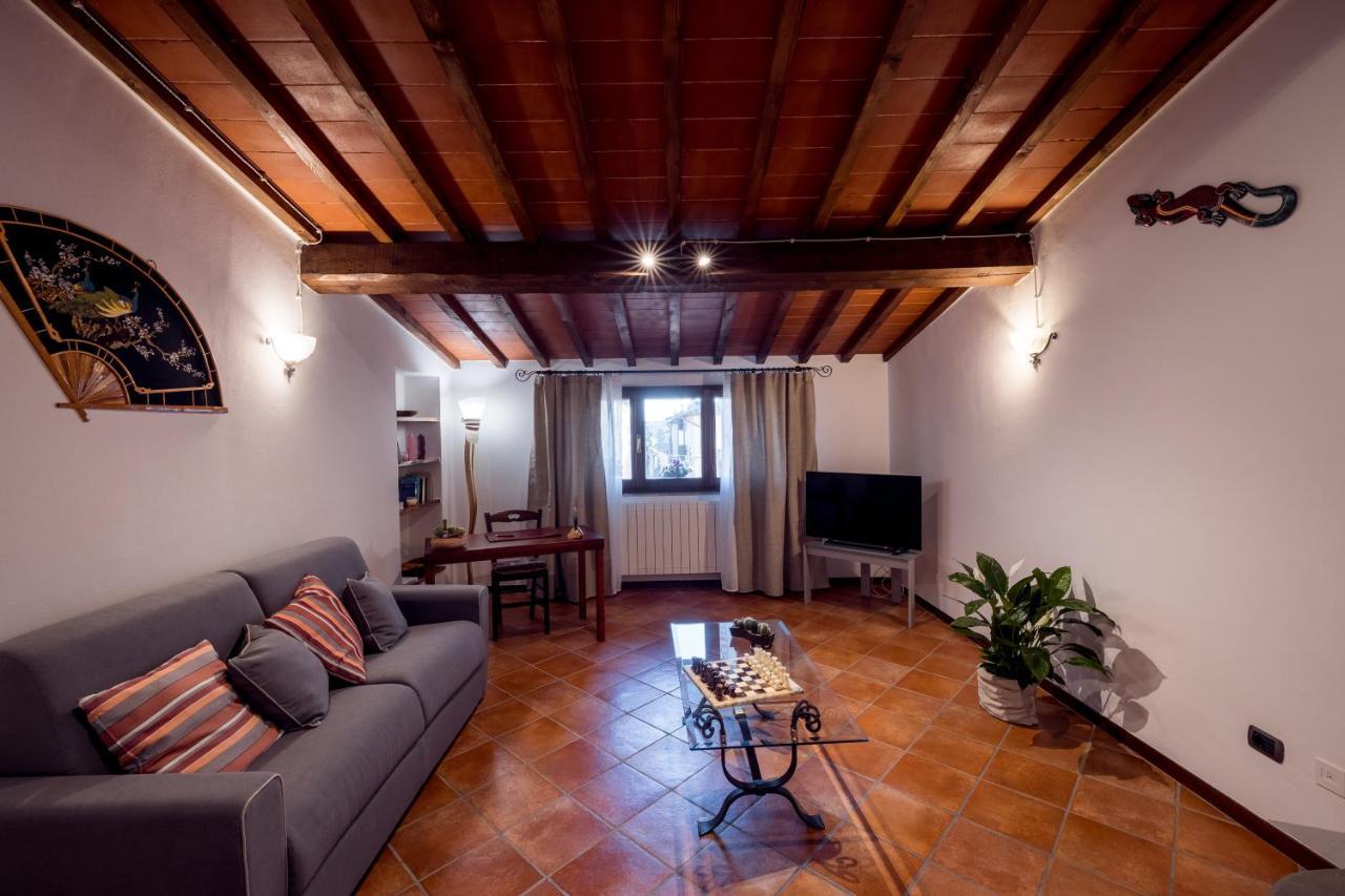 Tognazzi Casa Vacanze - Casa Vico Zambra Bagian luar foto