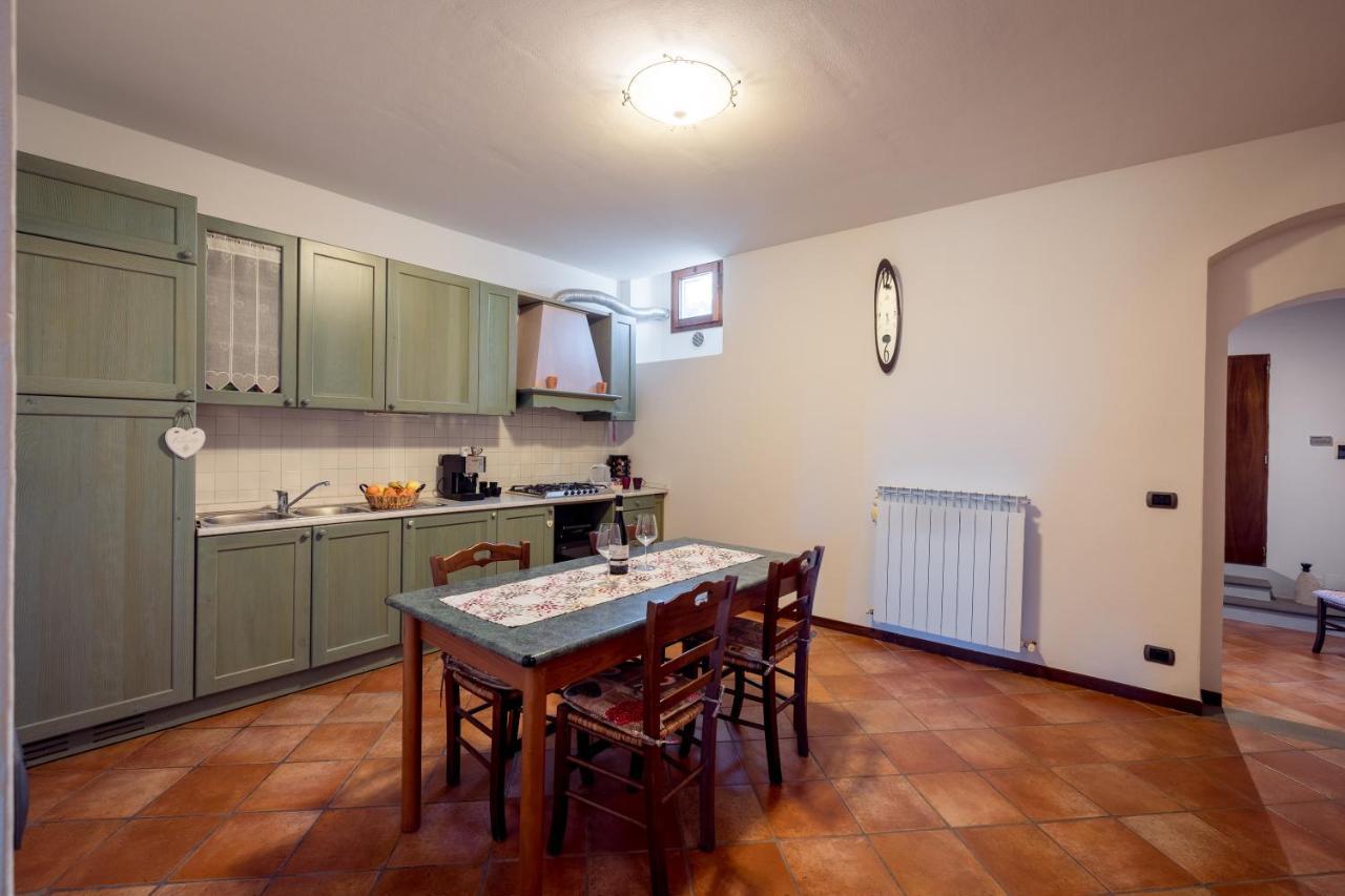 Tognazzi Casa Vacanze - Casa Vico Zambra Bagian luar foto